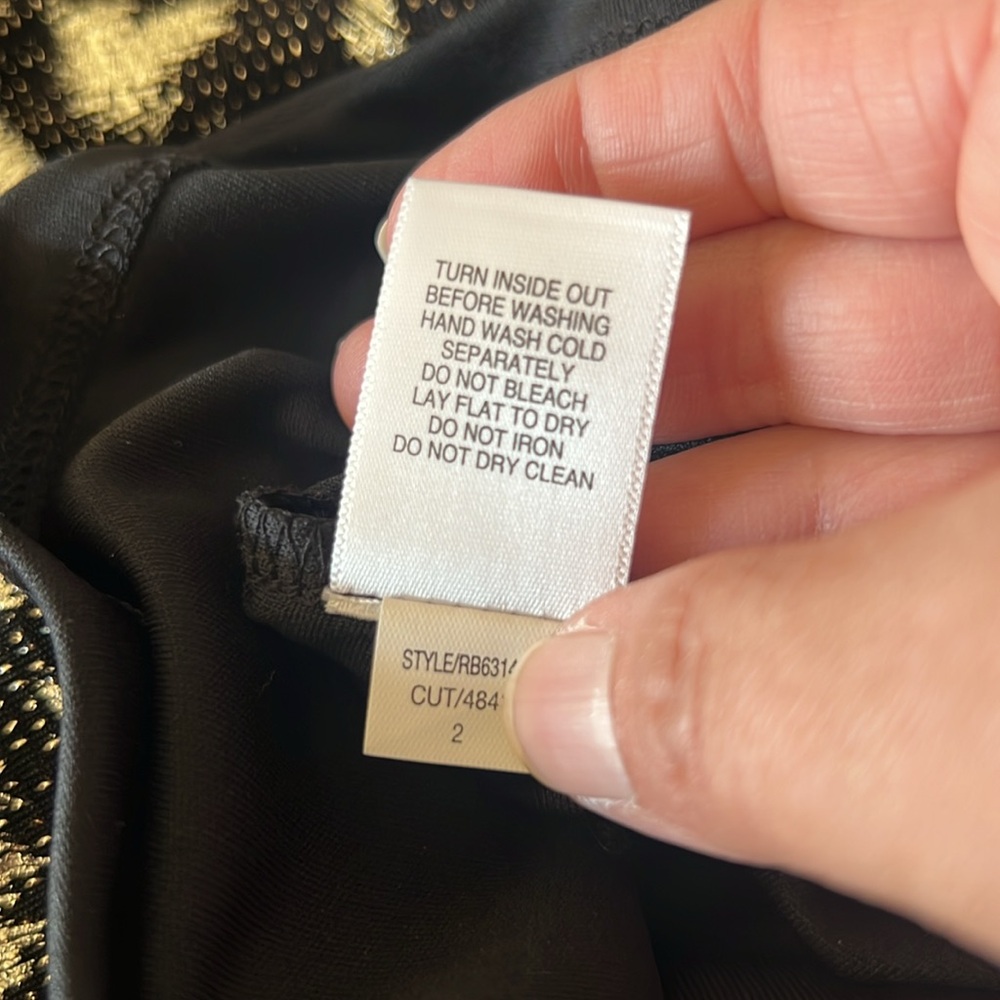 Signature by Robbie Bee Black And Gold Shimmery/Metallic Animal Print Dress XL - Picture 6 of 7